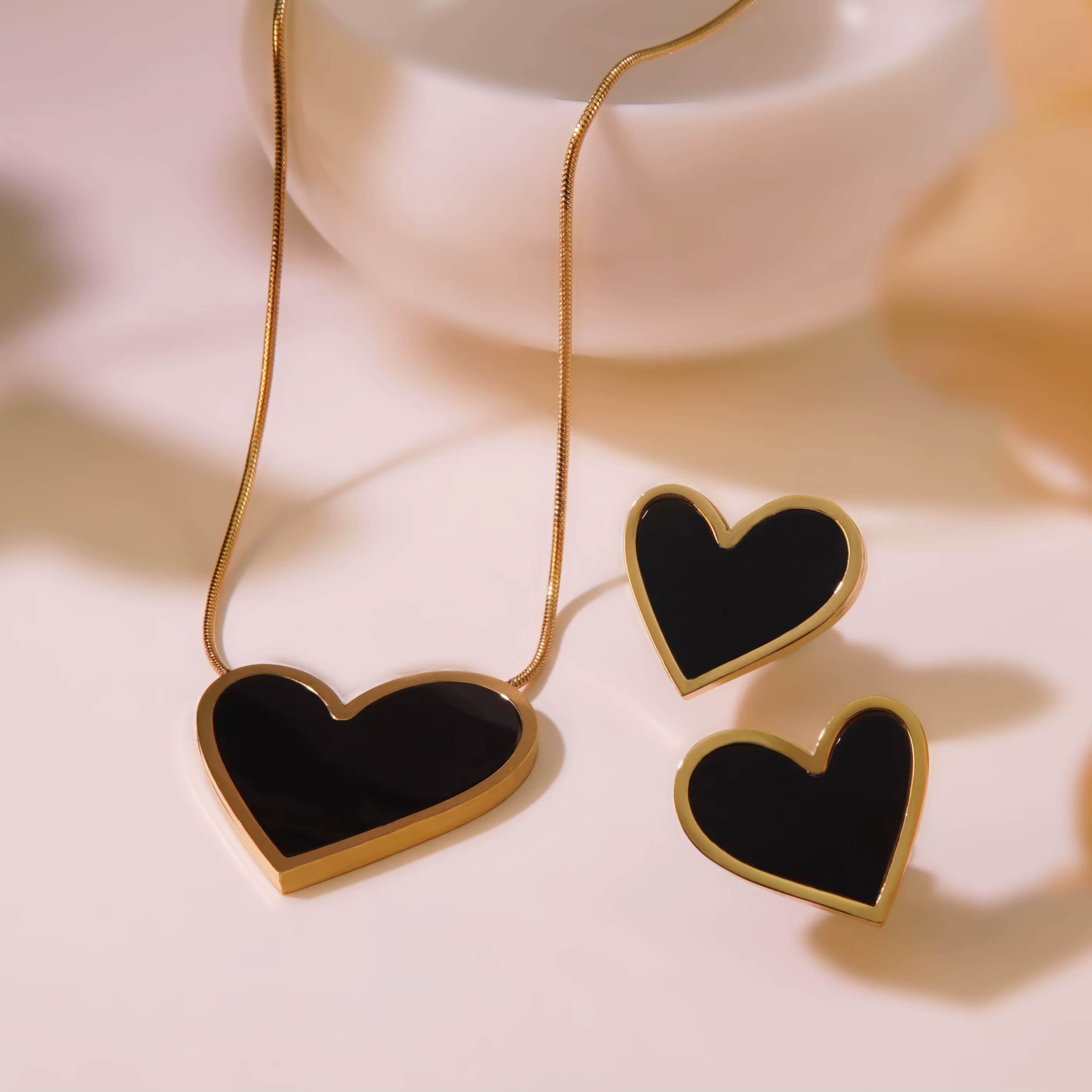 Midnight Heart Pendant Set