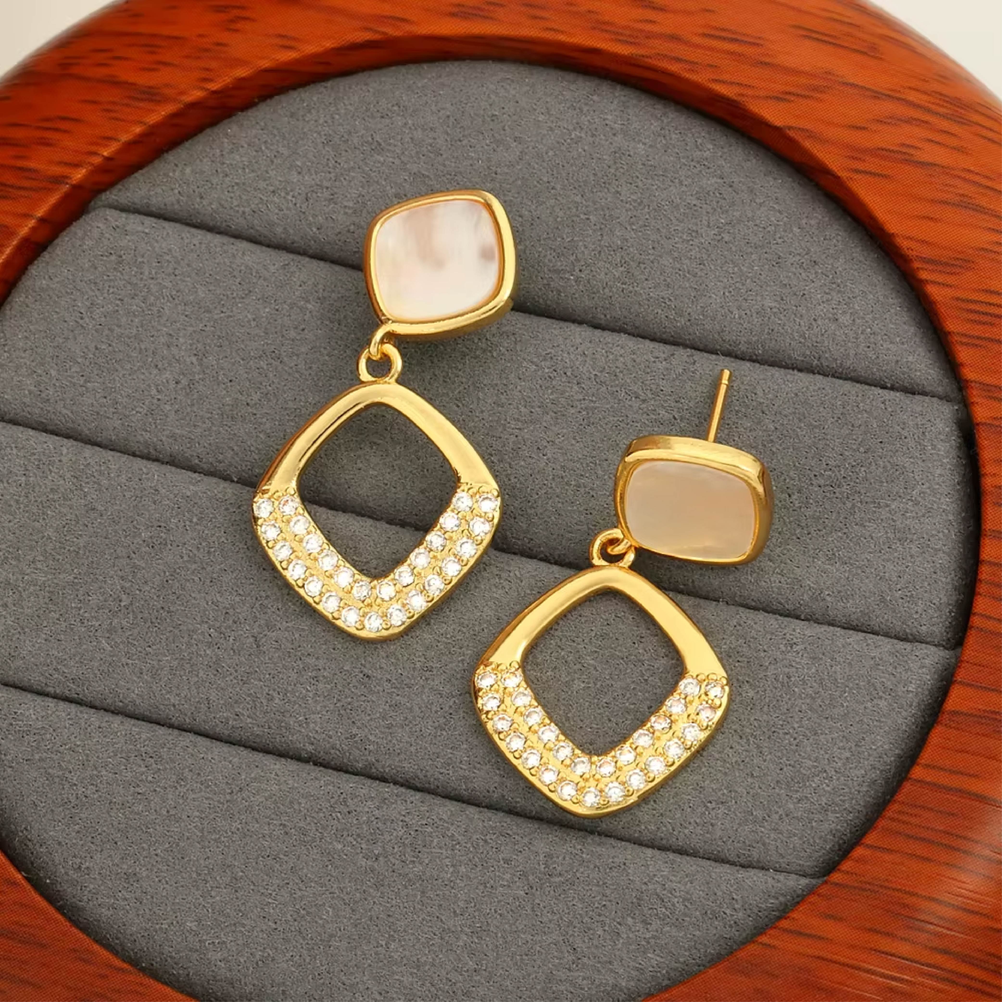 Chic Geometric Gold & Crystal Earrings