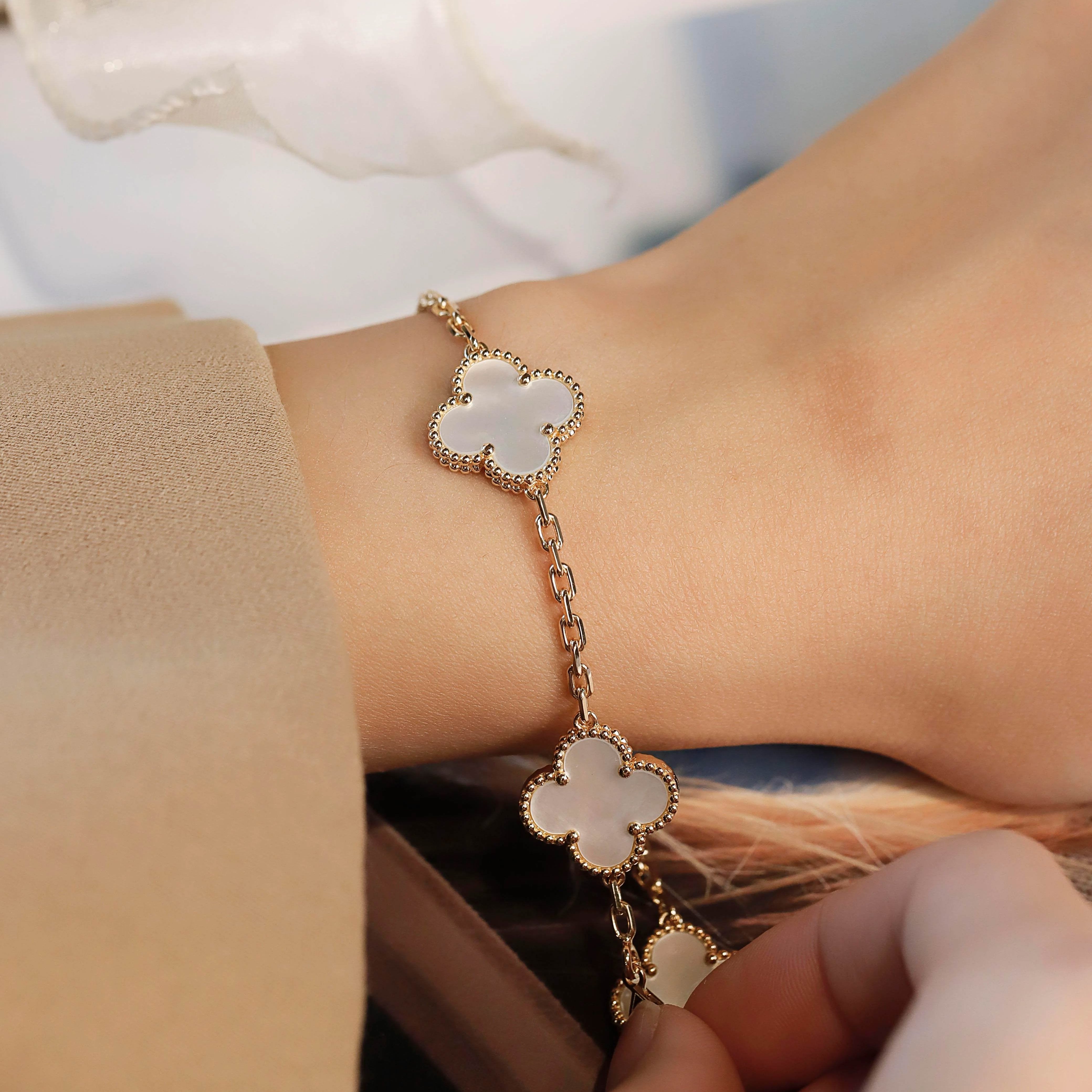 White Charm Clover