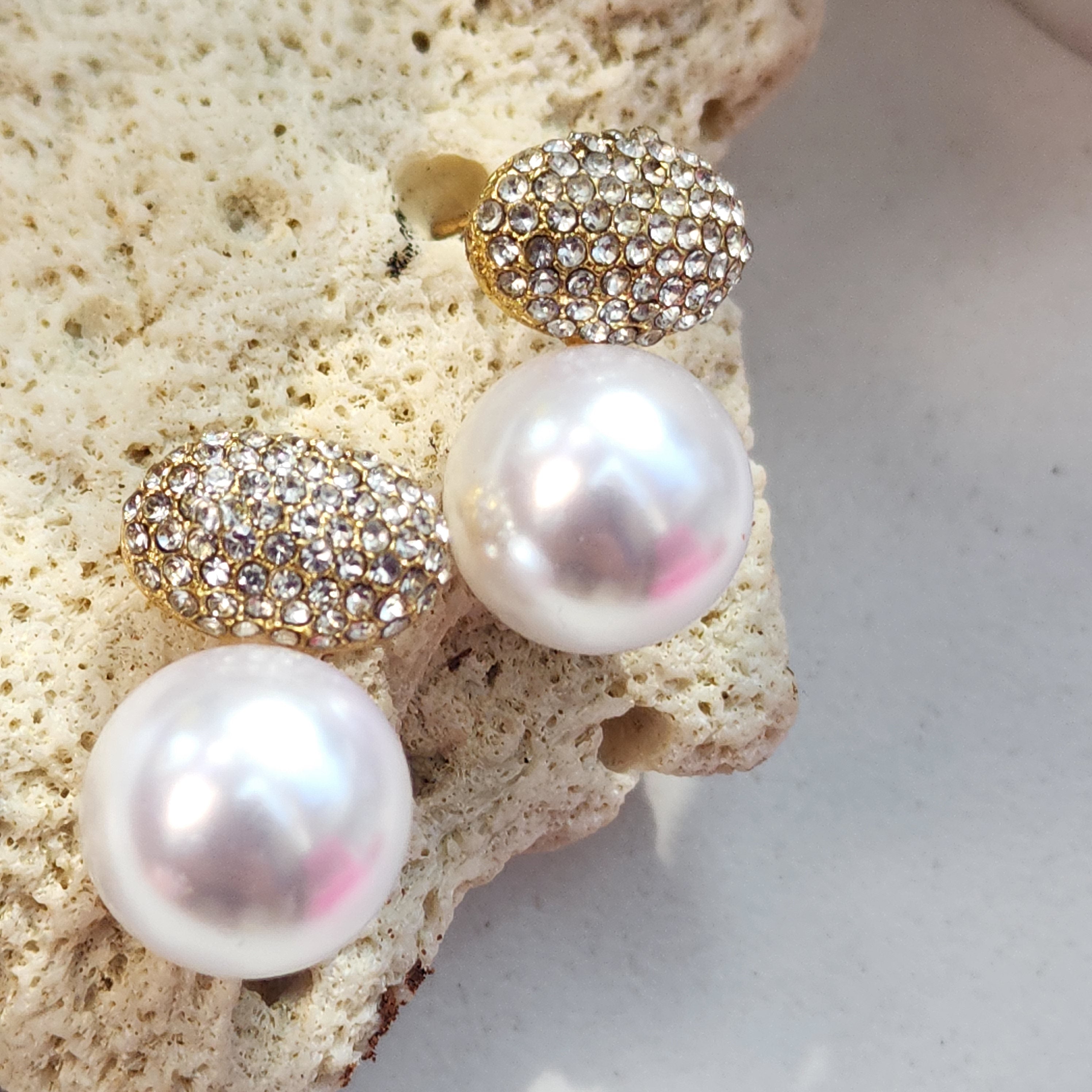 Pearl Studs