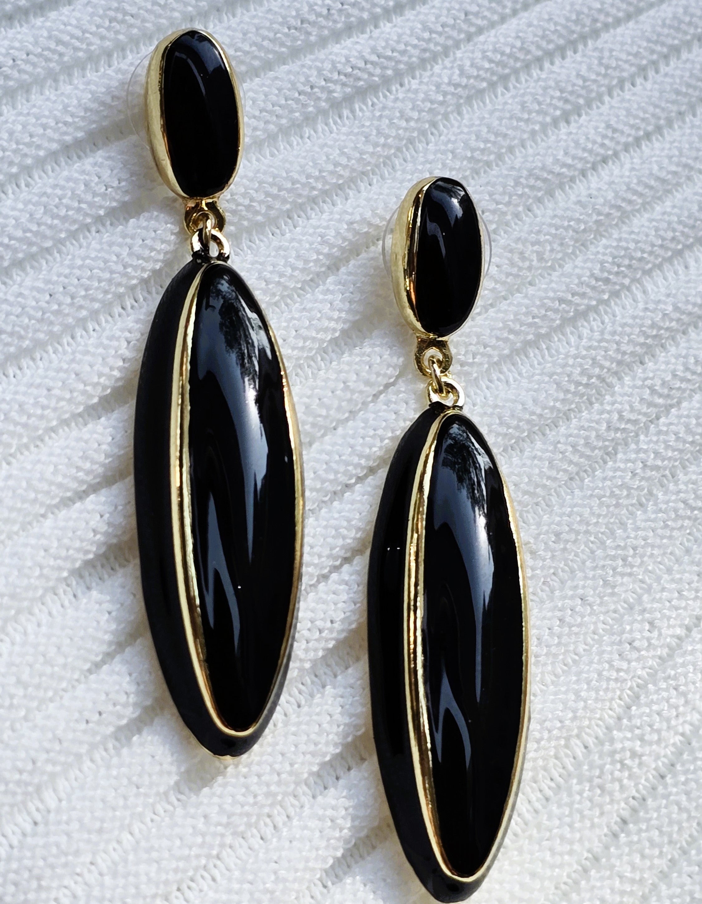 Black Oval Drop Earrings
