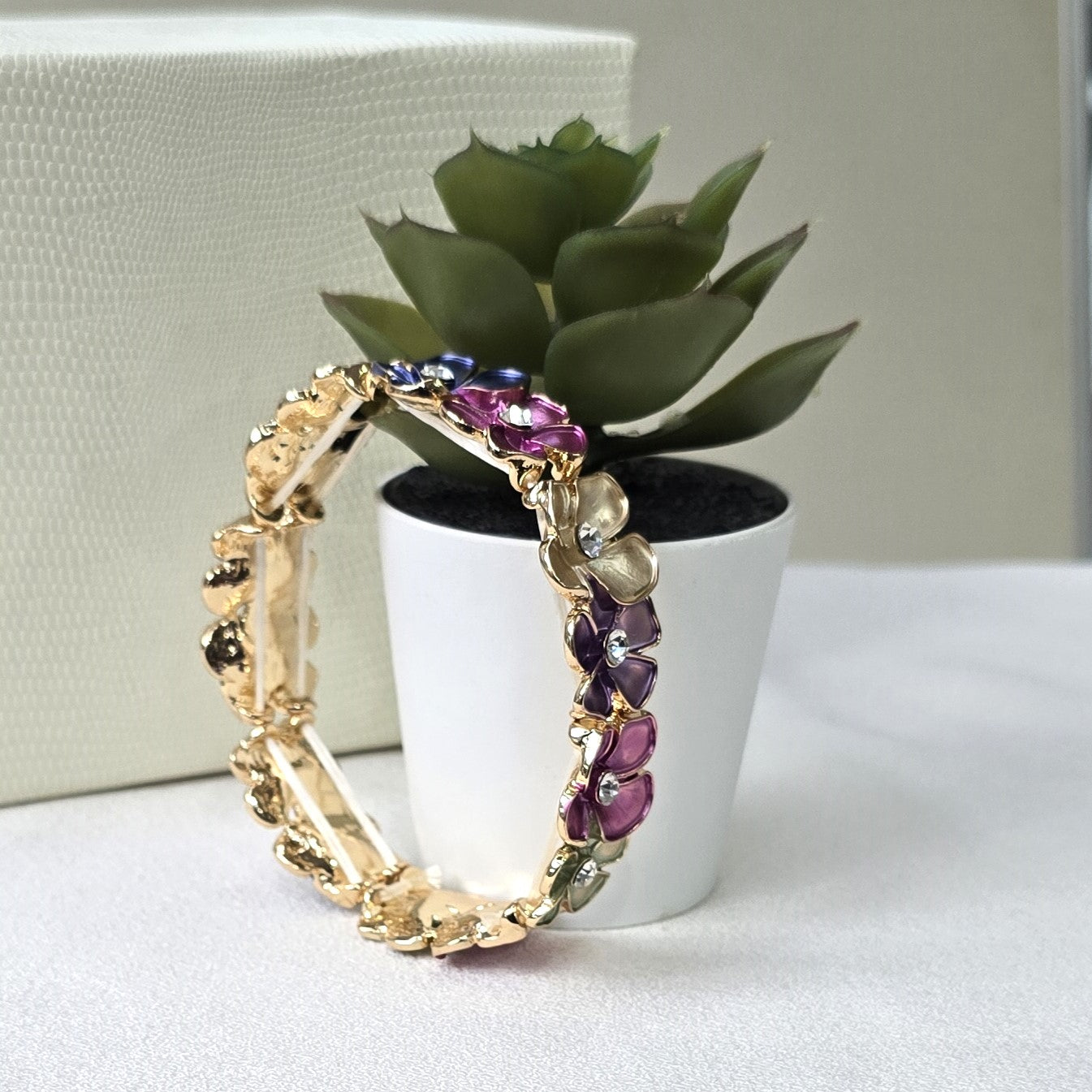 Pretty Lady Bracelet