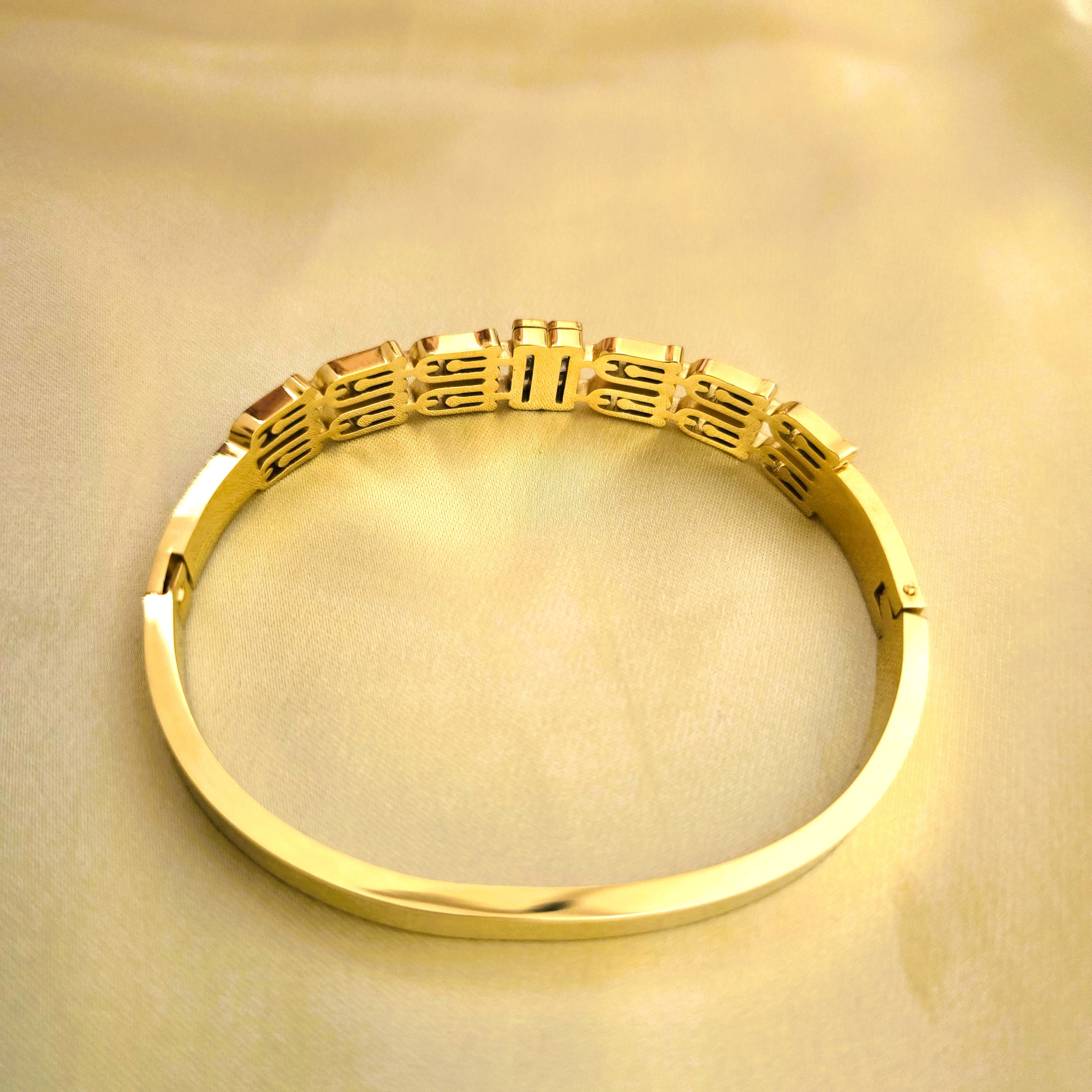 Gold geometric Bangle