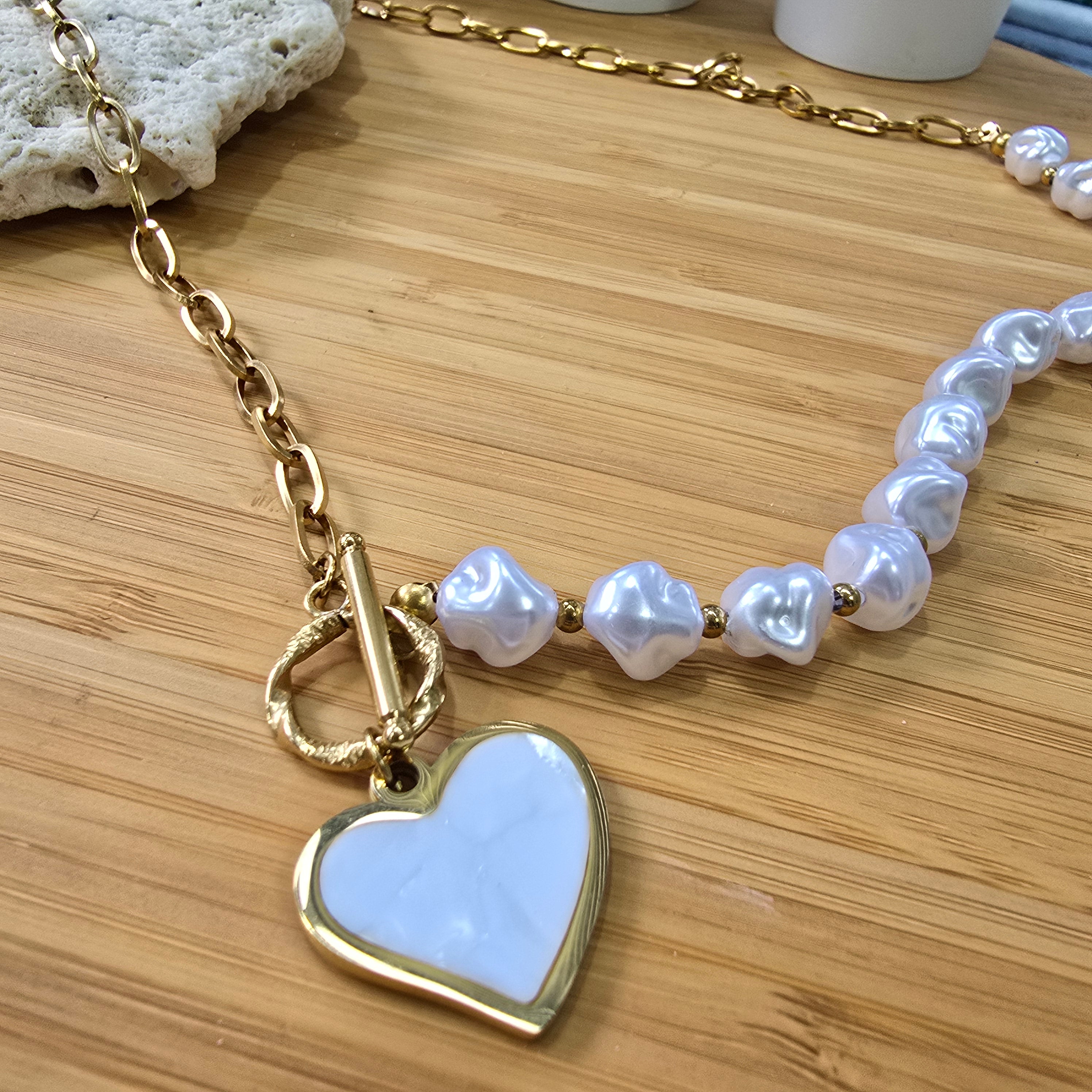Pearl Heart Pendant Necklace – Gold Chain & Toggle Clasp