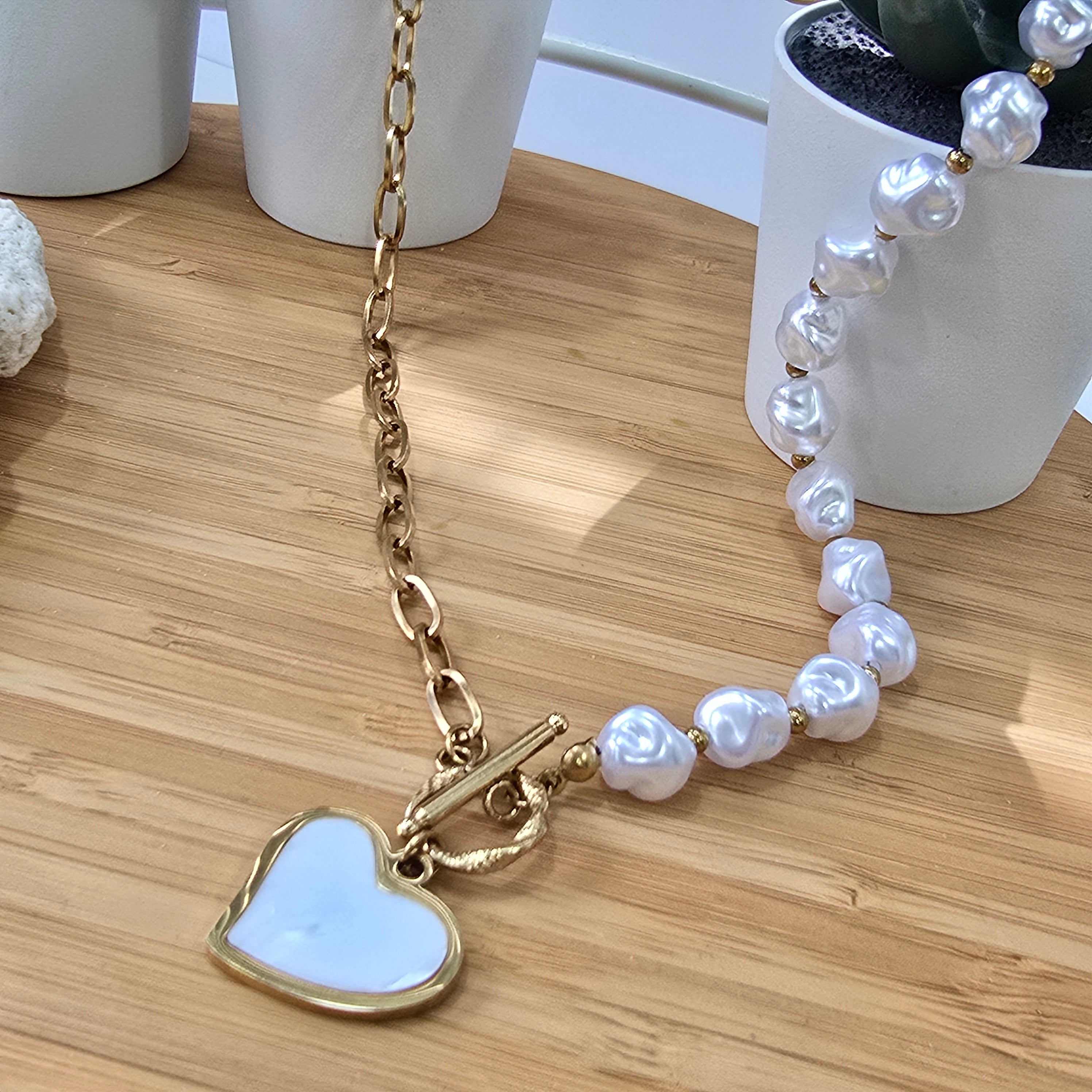 Pearl Heart Pendant Necklace – Gold Chain & Toggle Clasp
