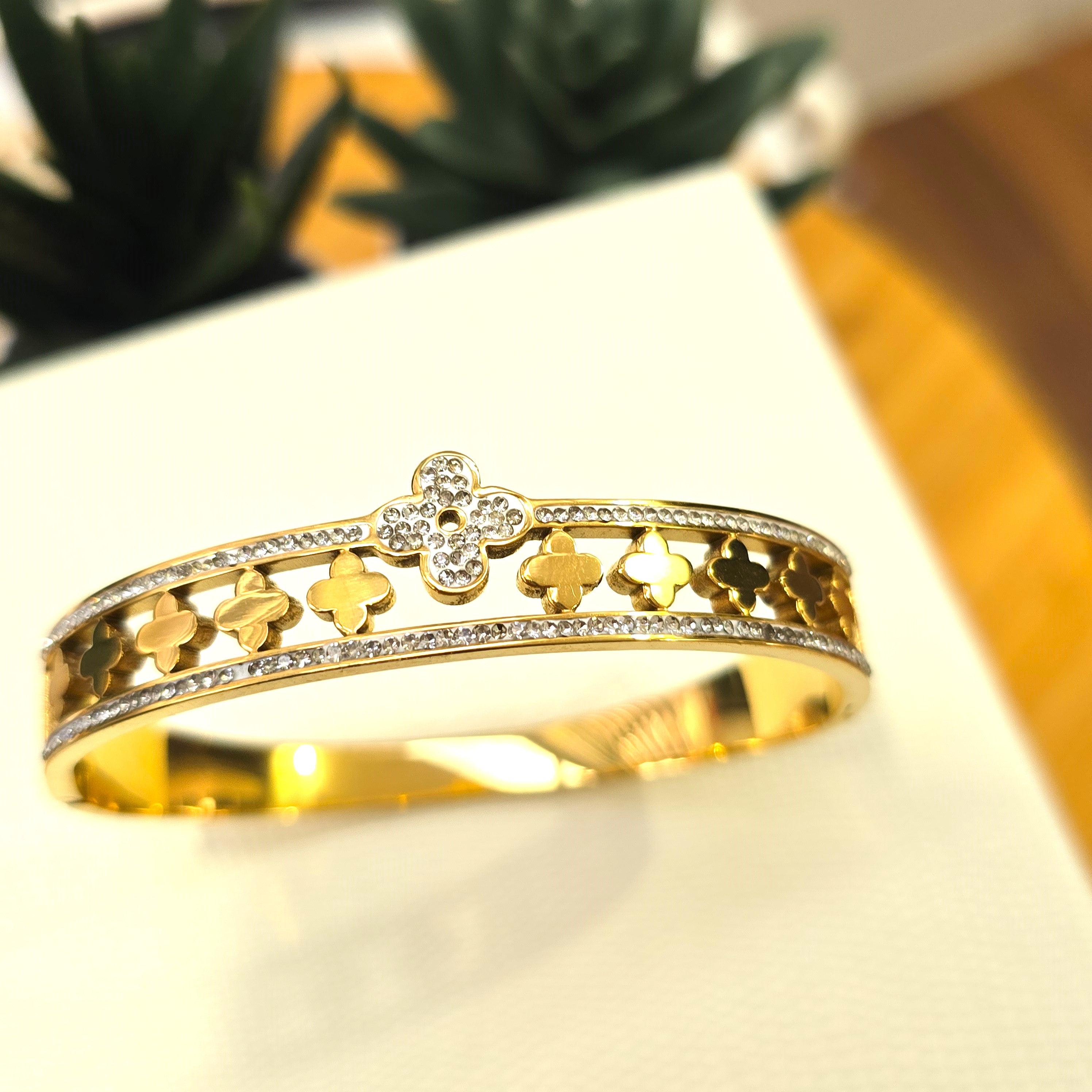 18K Gold-Plated Clover Design CZ Bangle