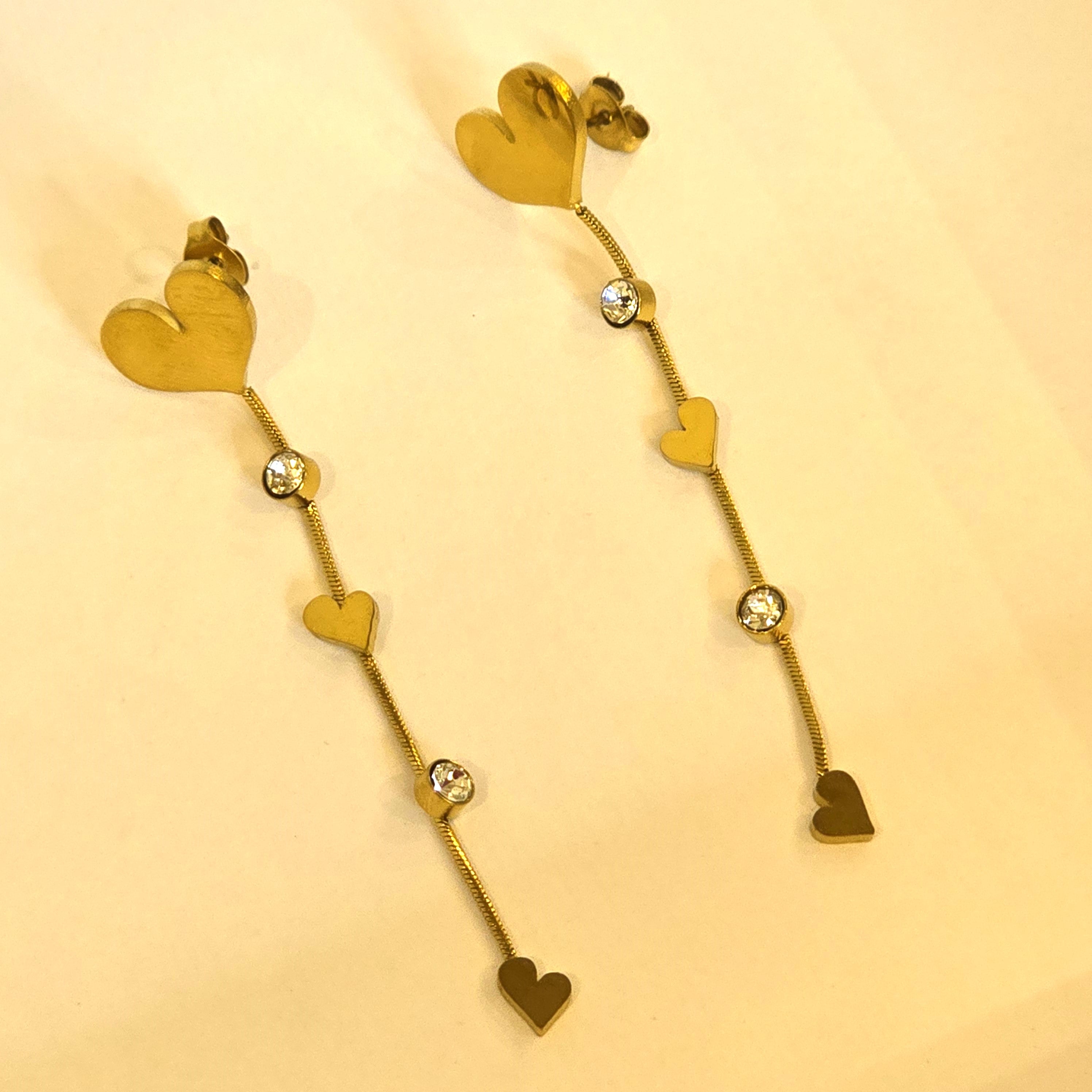 Golden Heartline Long Earrings