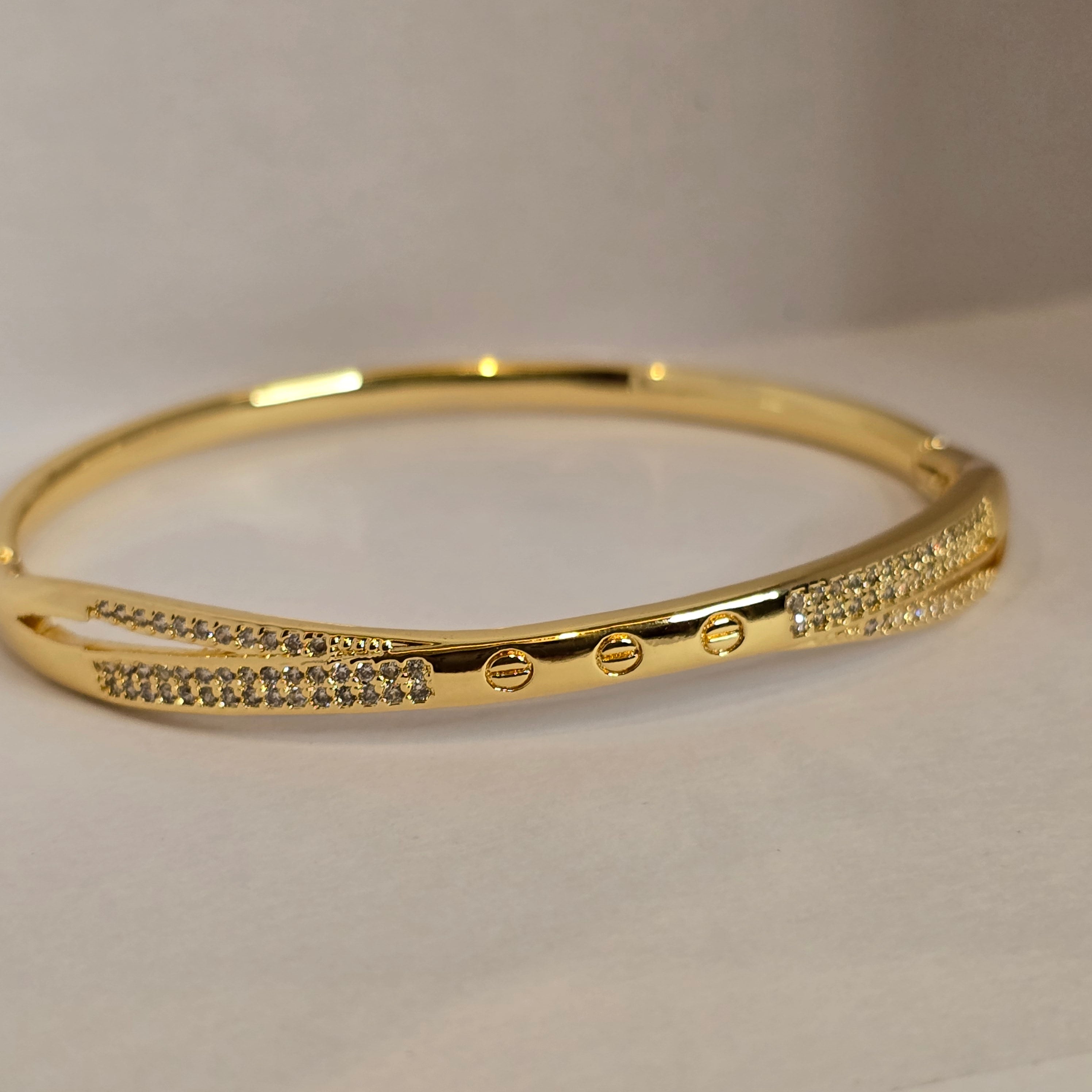 Celeste Spark Gold Bracelet