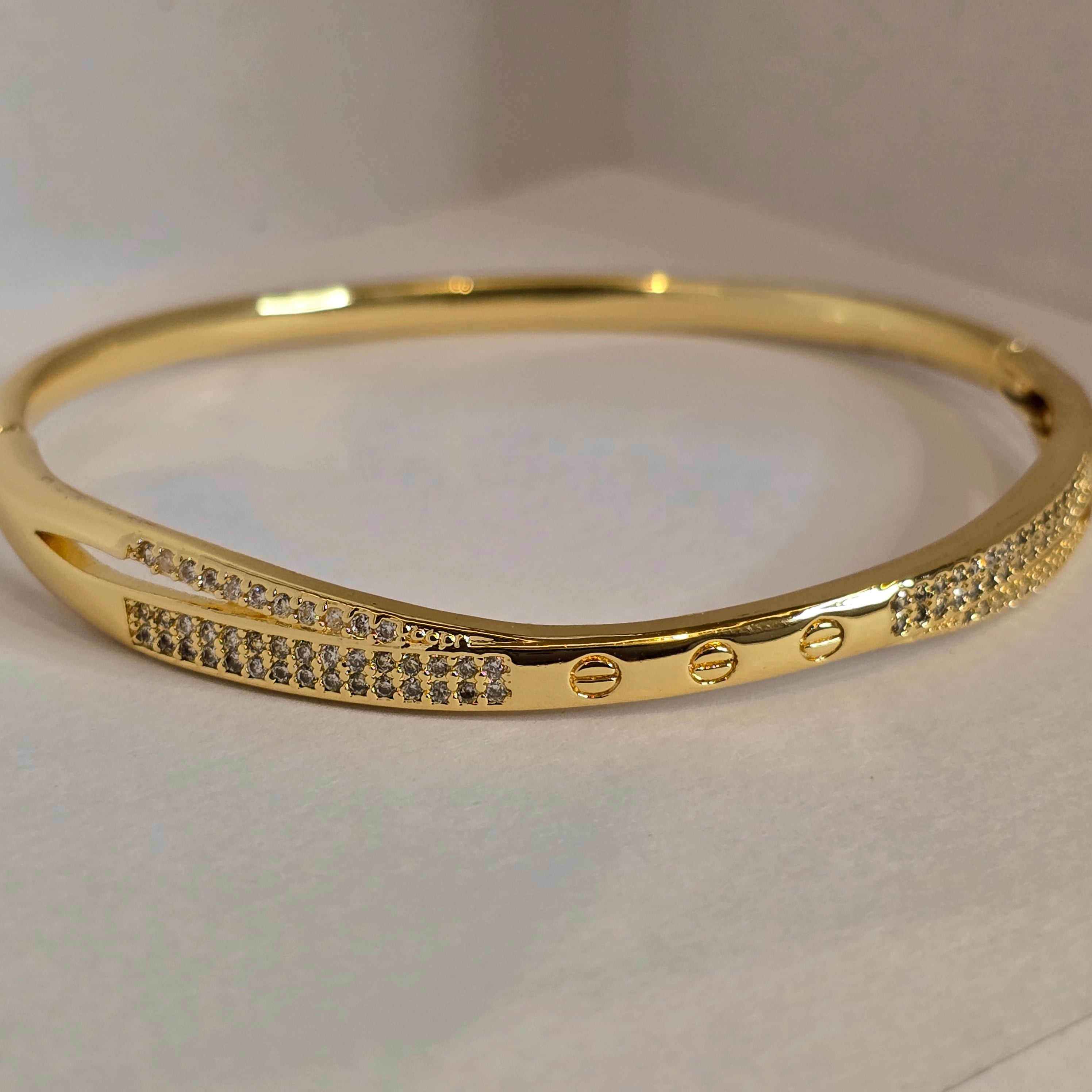 Celeste Spark Gold Bracelet