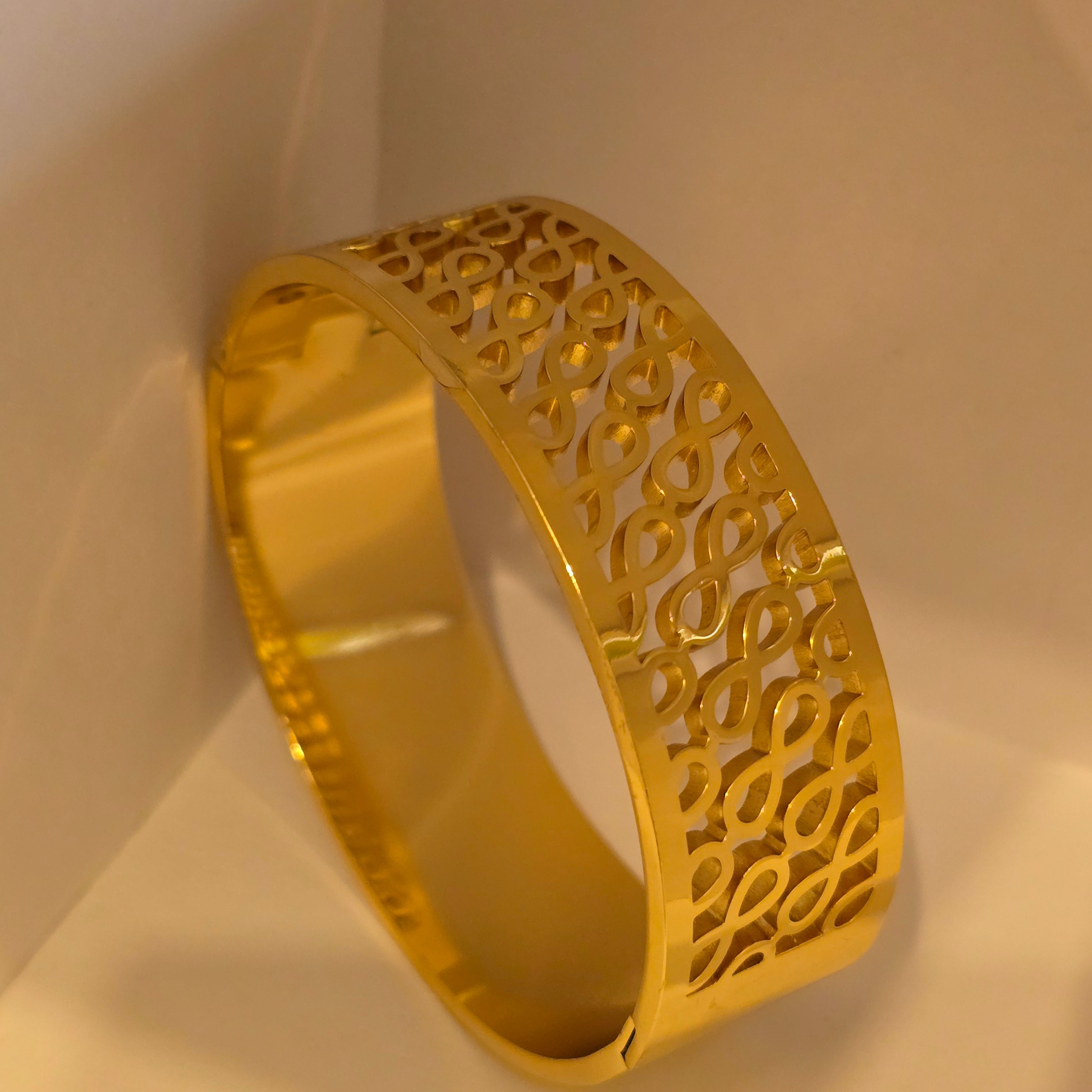 Infinity Filigree Gold Bangle ( Dubai Style)