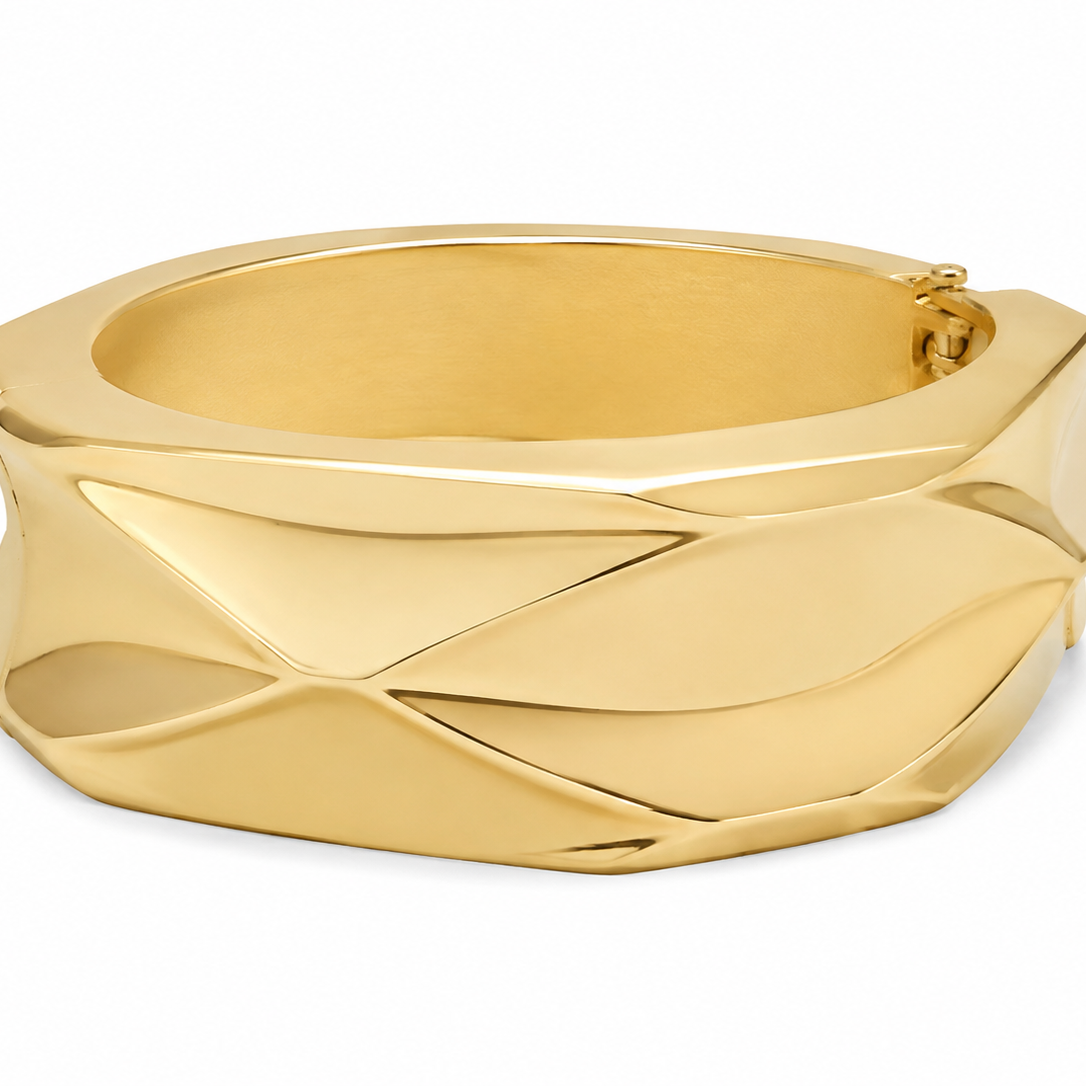 Aurelia Sculpted Gold Bangle