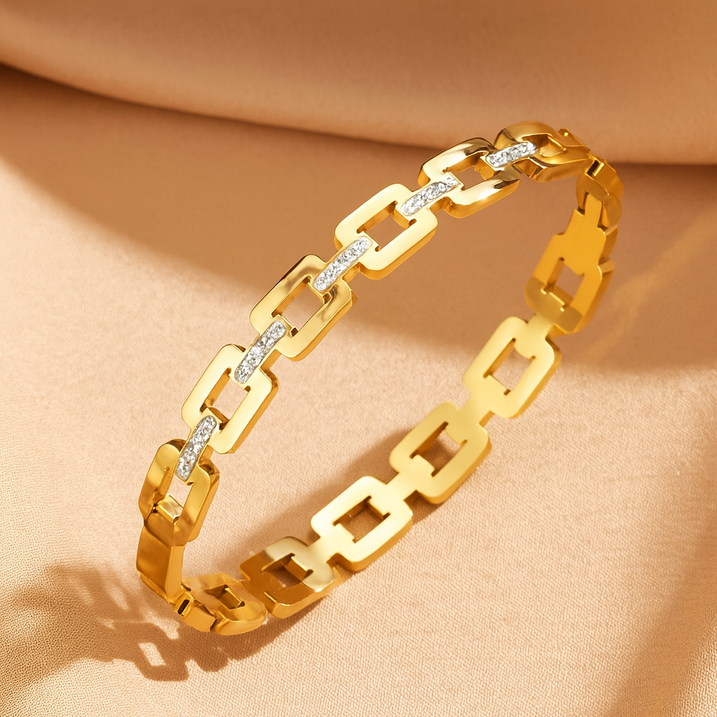 Luxe Gold Link Bracelet