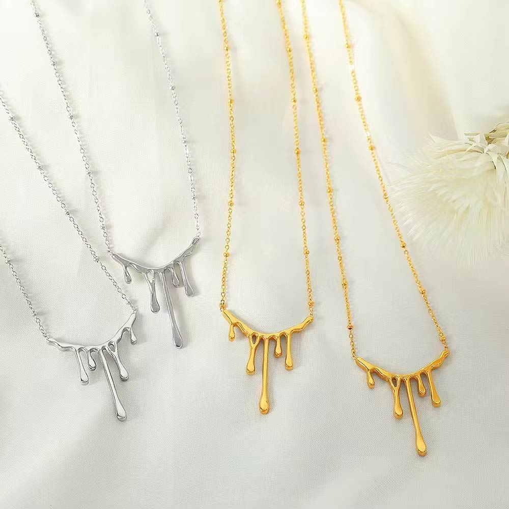 Melting Honey Necklace