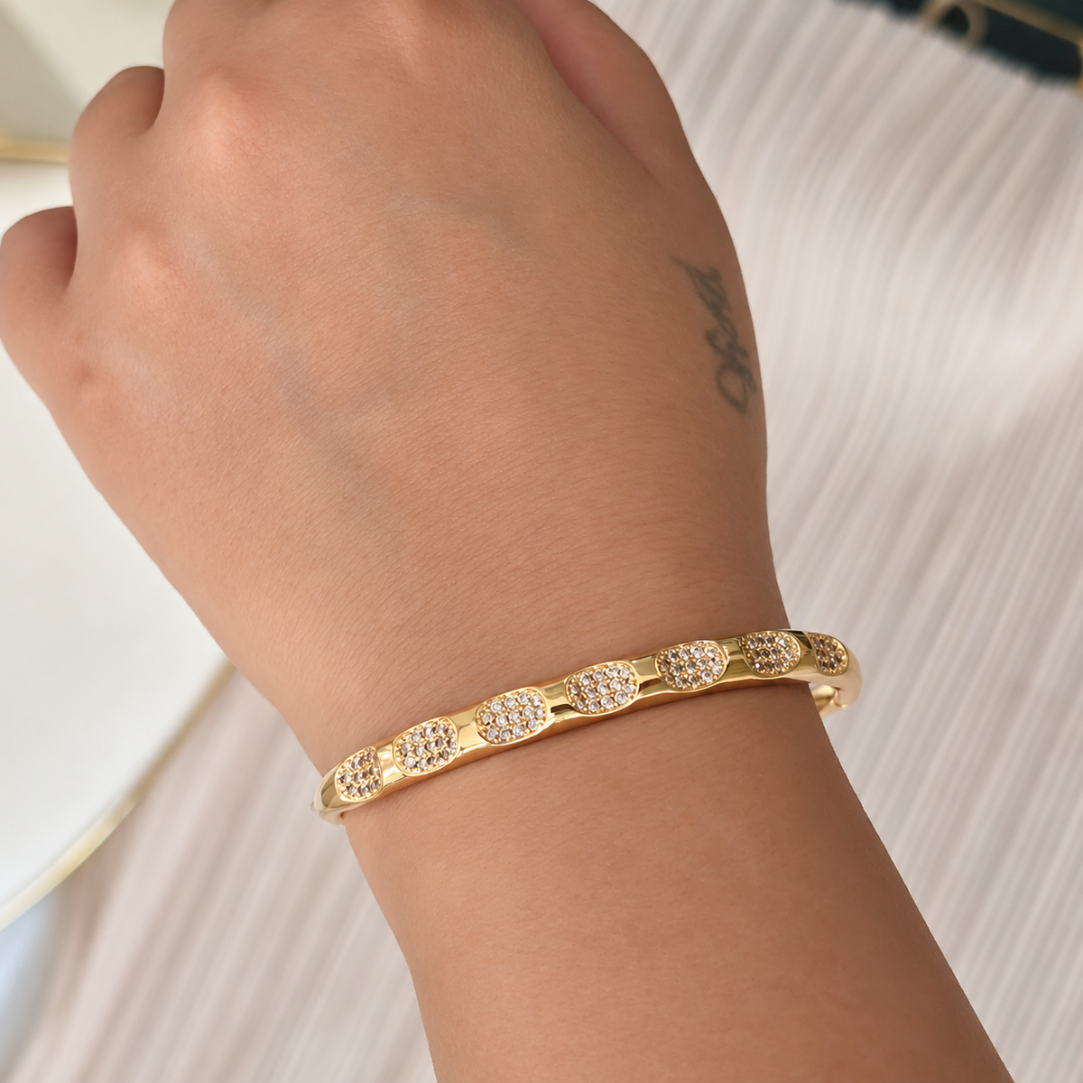 Oval Crystal Bracelet