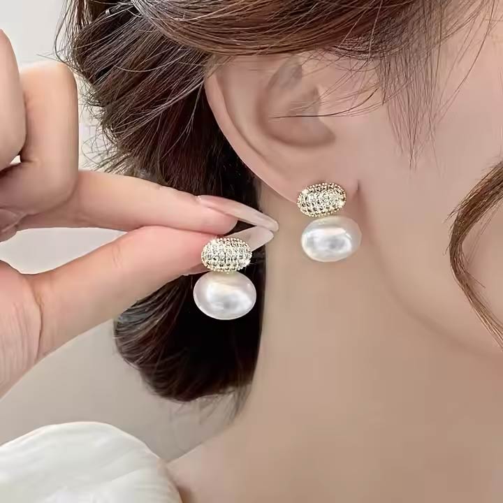Pearl Studs