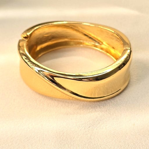 Luxe Curve Gold Statement Cuff Bracelet