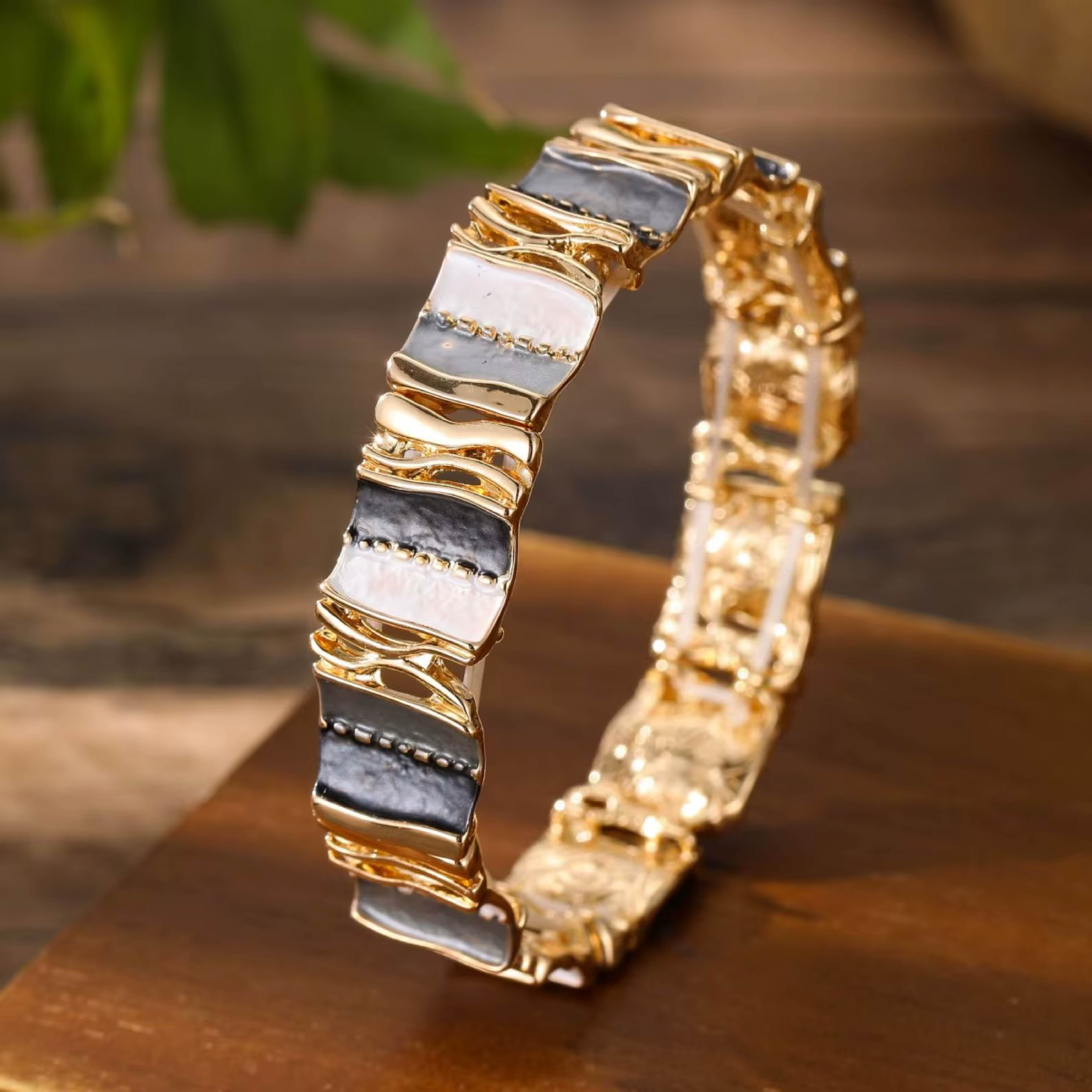 Monochrome Mosaic Stretch Bracelet