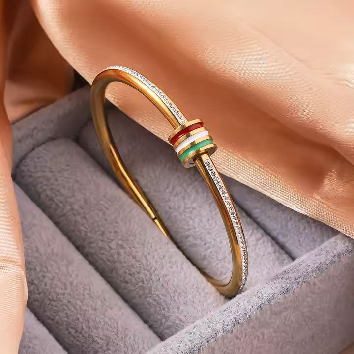 Eterna Luxe Bangle