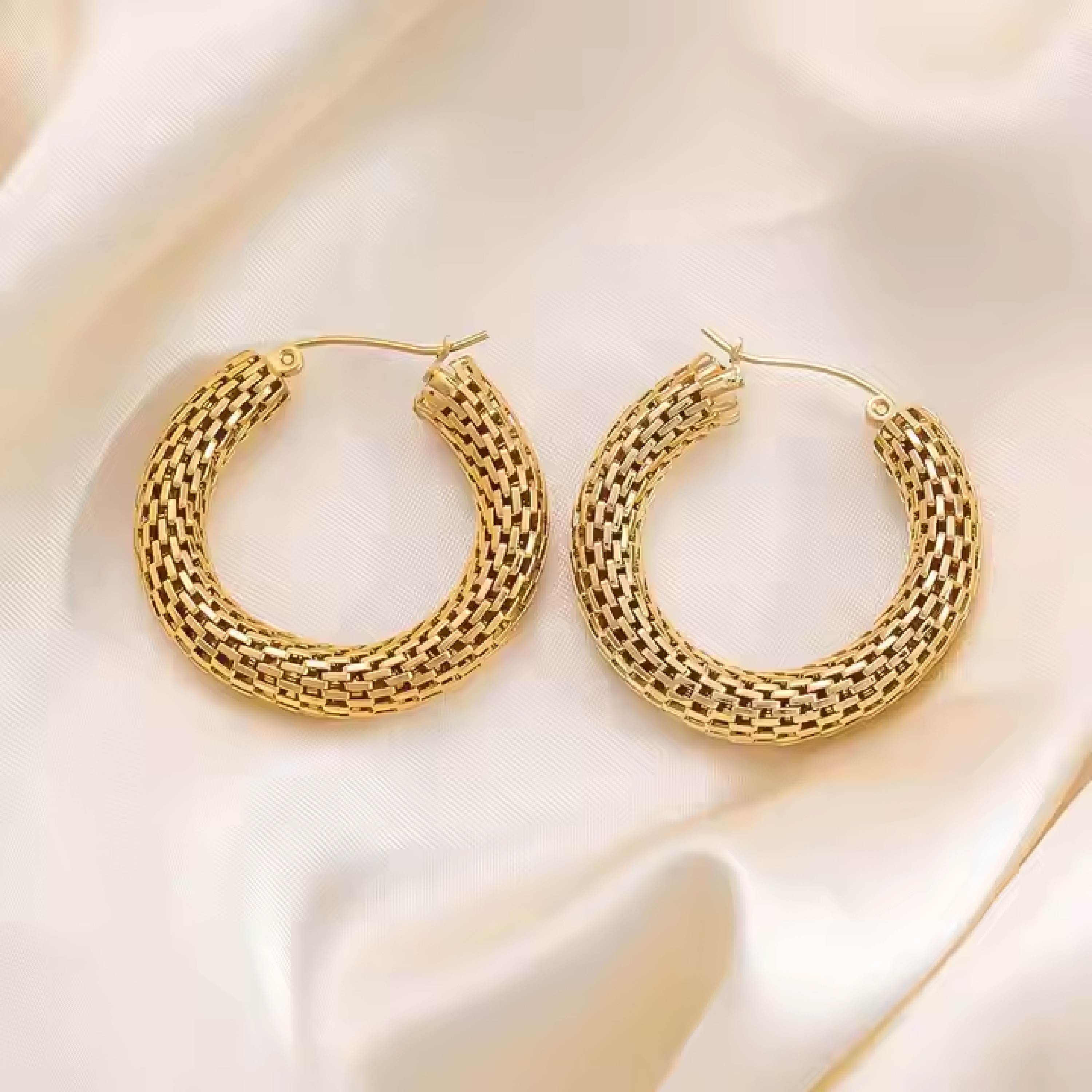 Mesh Hoops