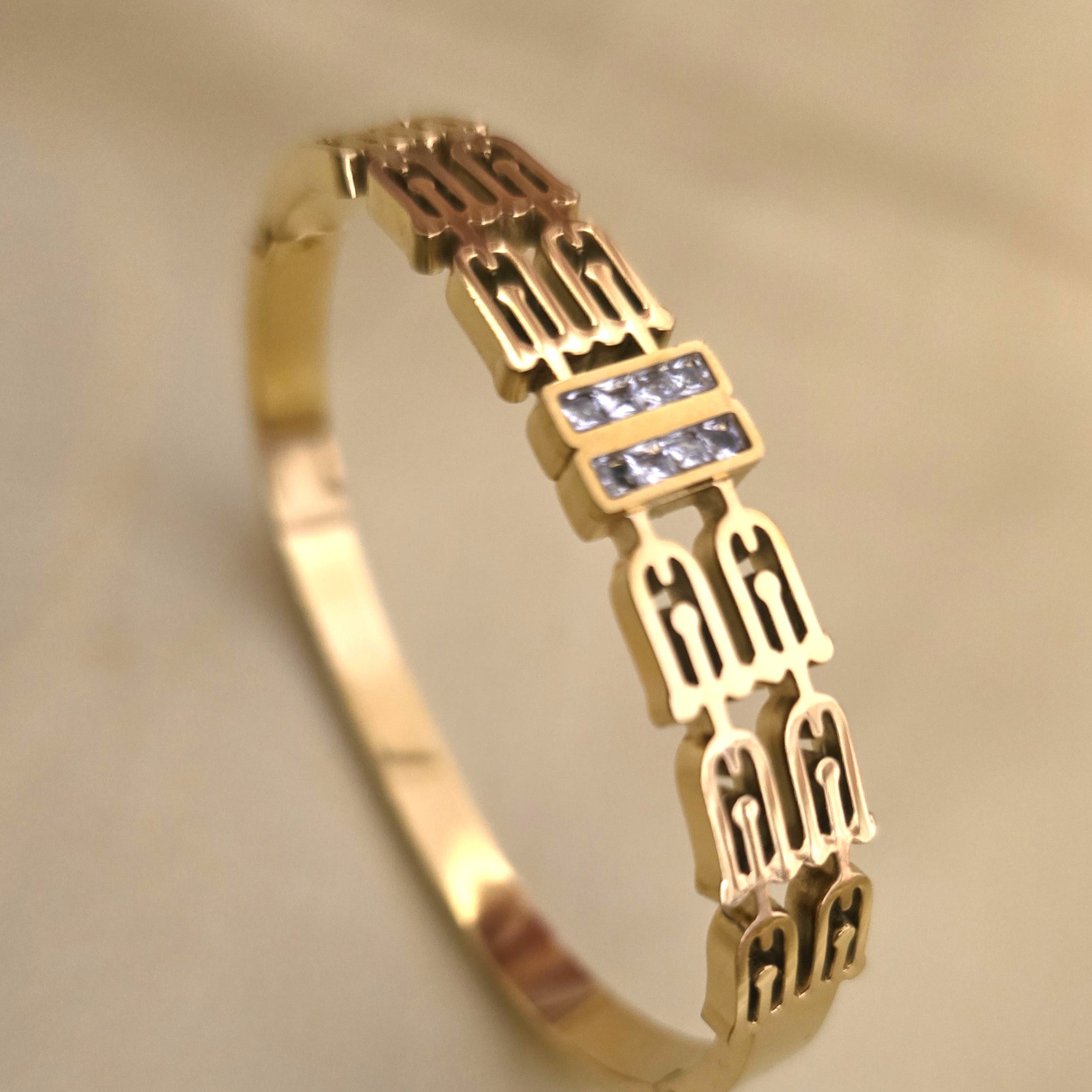 Gold geometric Bangle