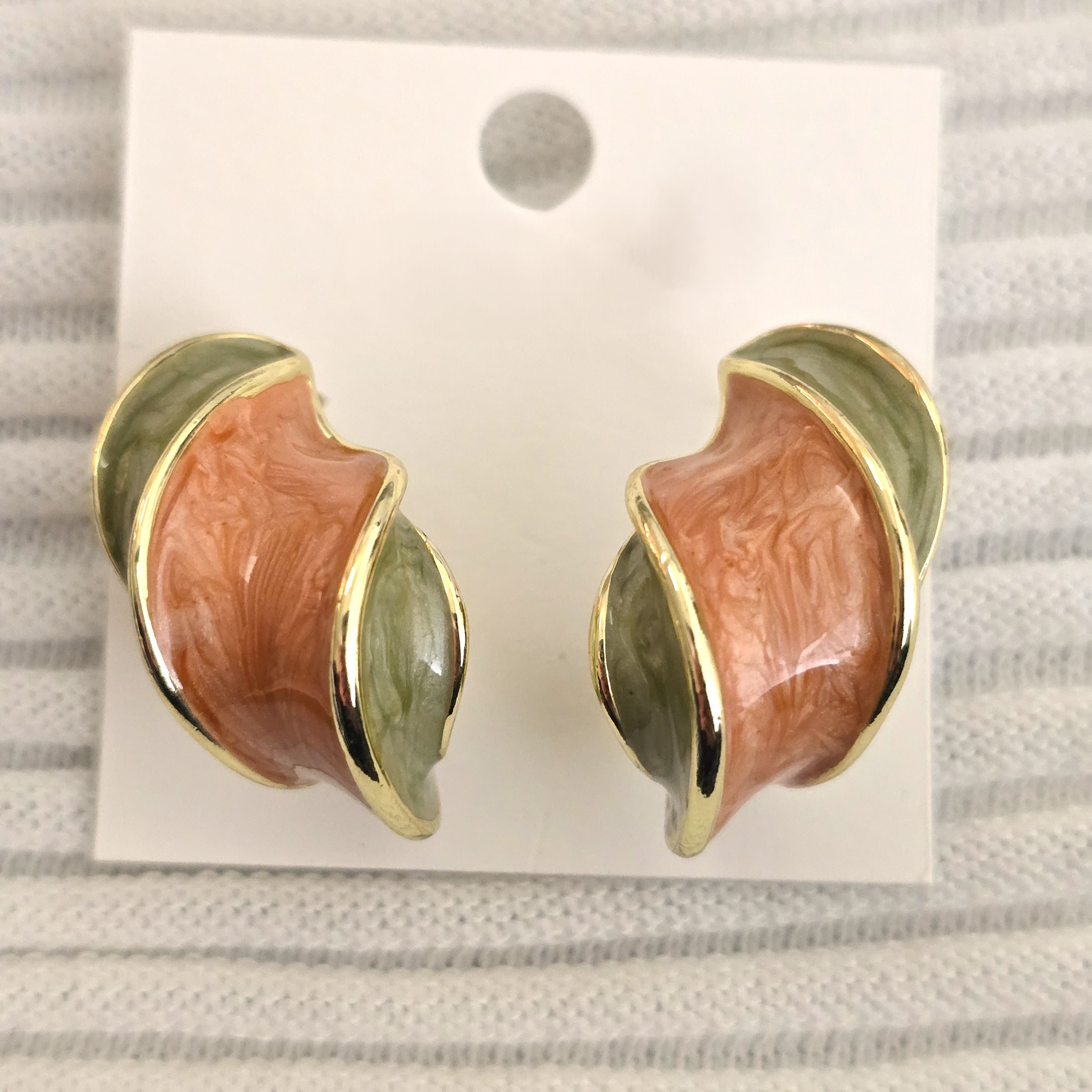 Green-Orange Twist Stud Earrings
