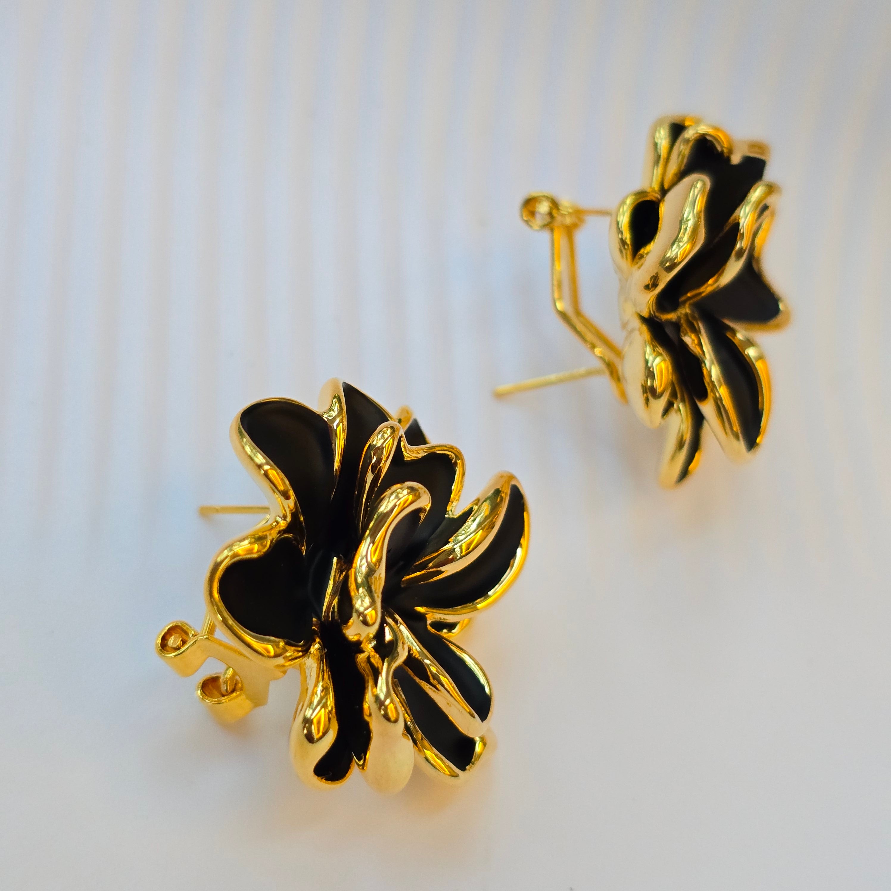 Black & Gold Stud Earring
