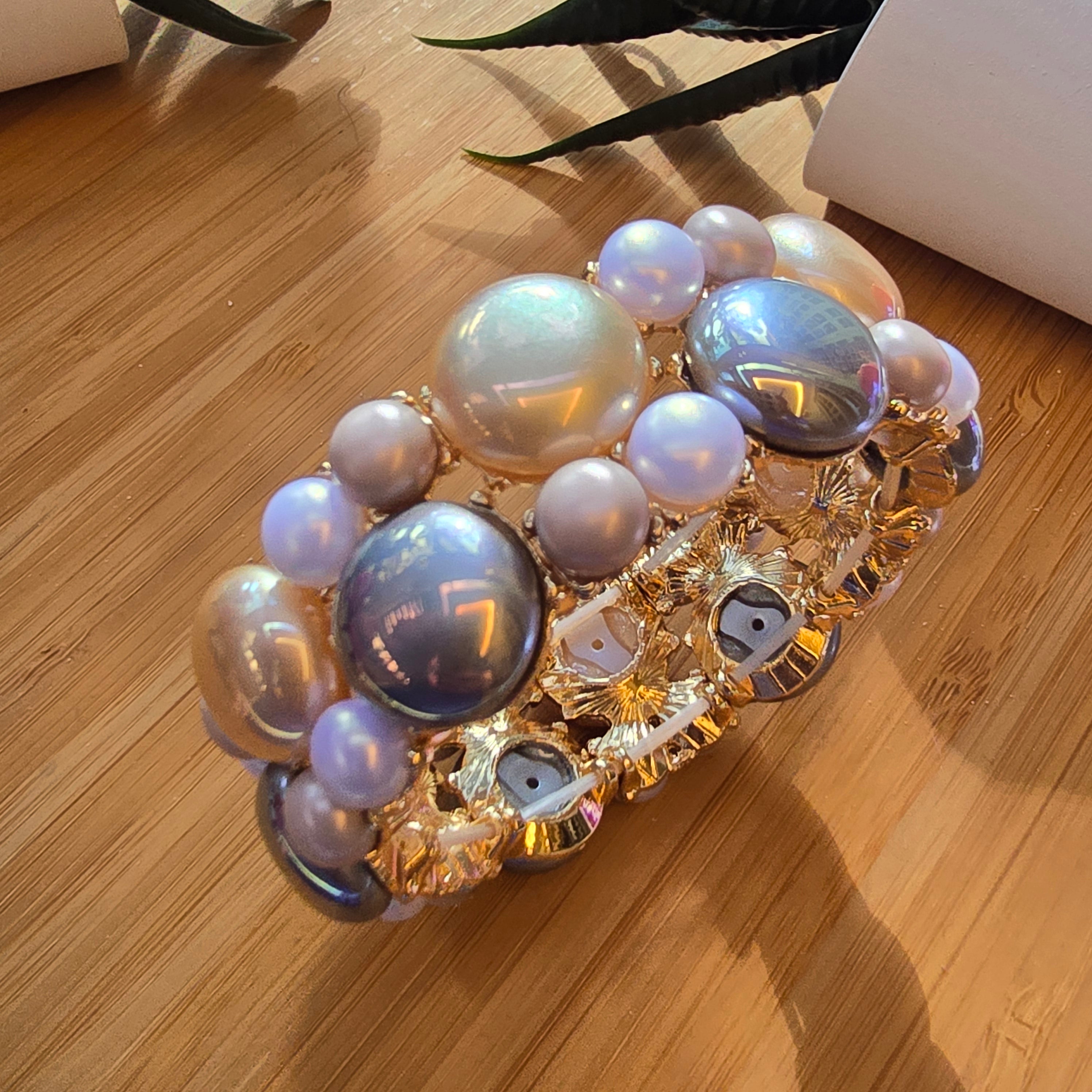 Pearl & Gold Stretchable Bracelet