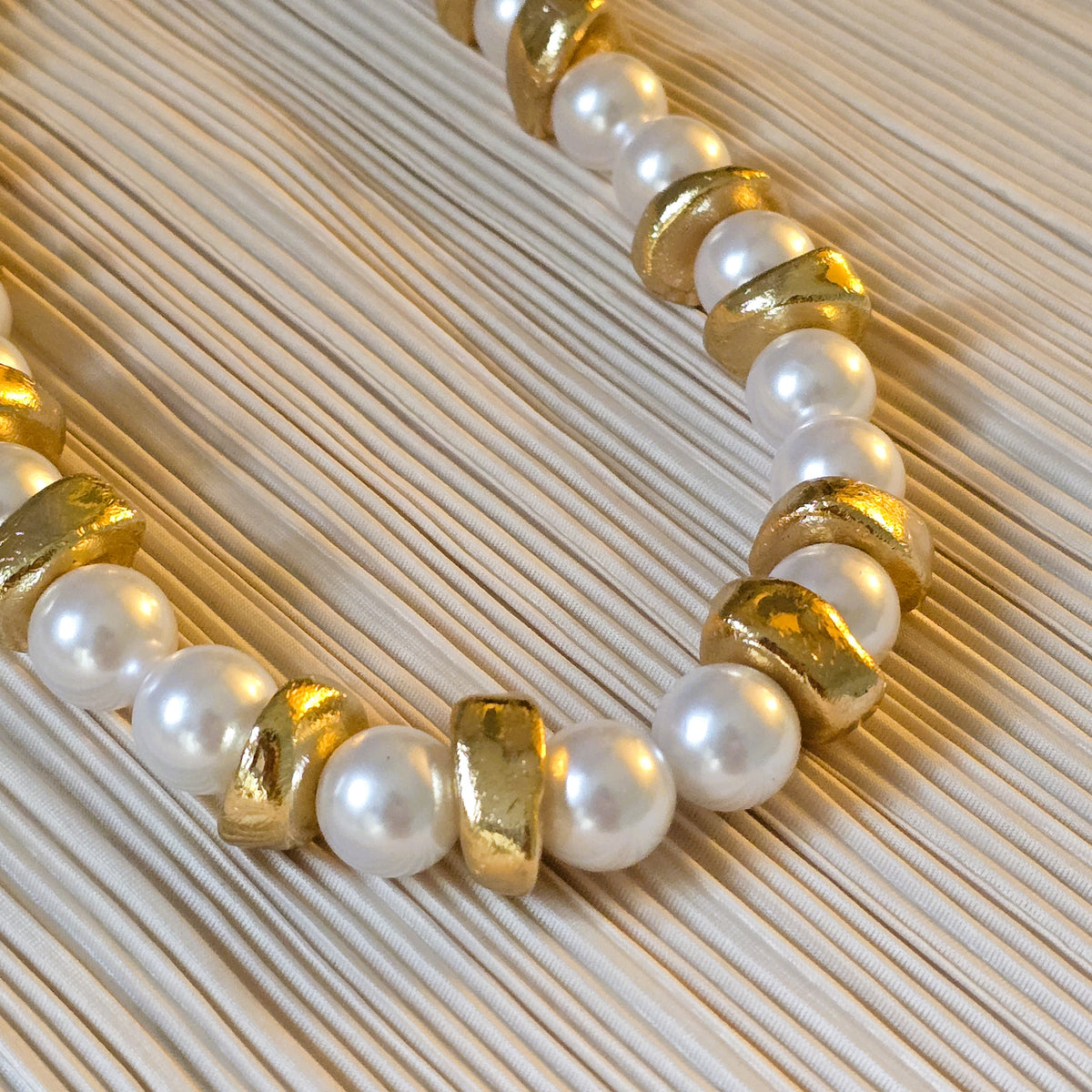 Pearl & Gold Harmony Necklace