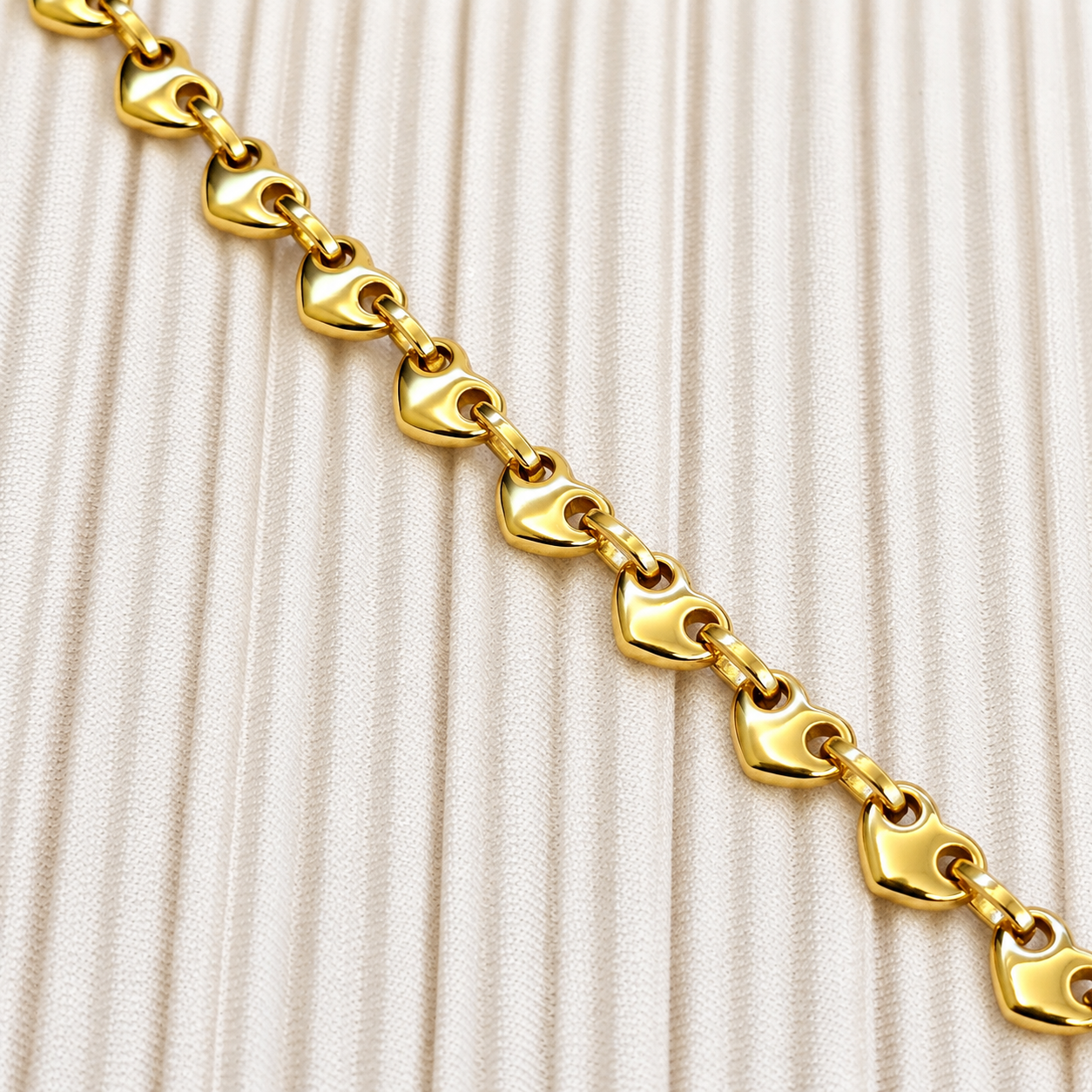 Love Link Heart Chain Necklace.
