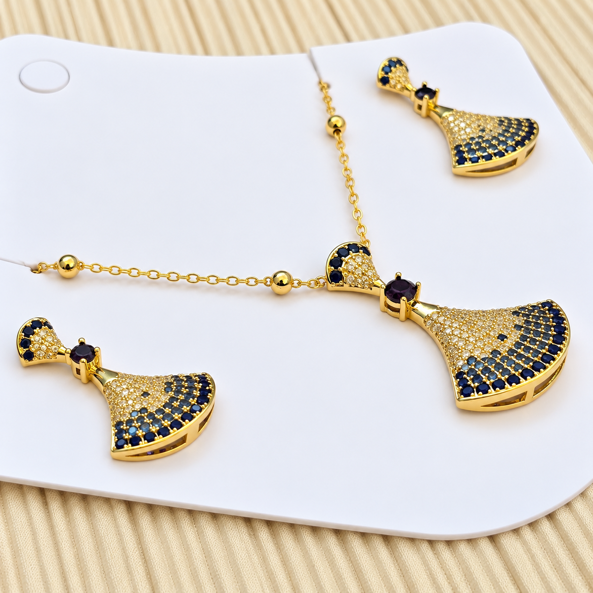 Blue Sapphire Fan Set