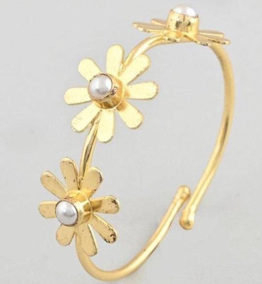 Classic Flower Bracelet