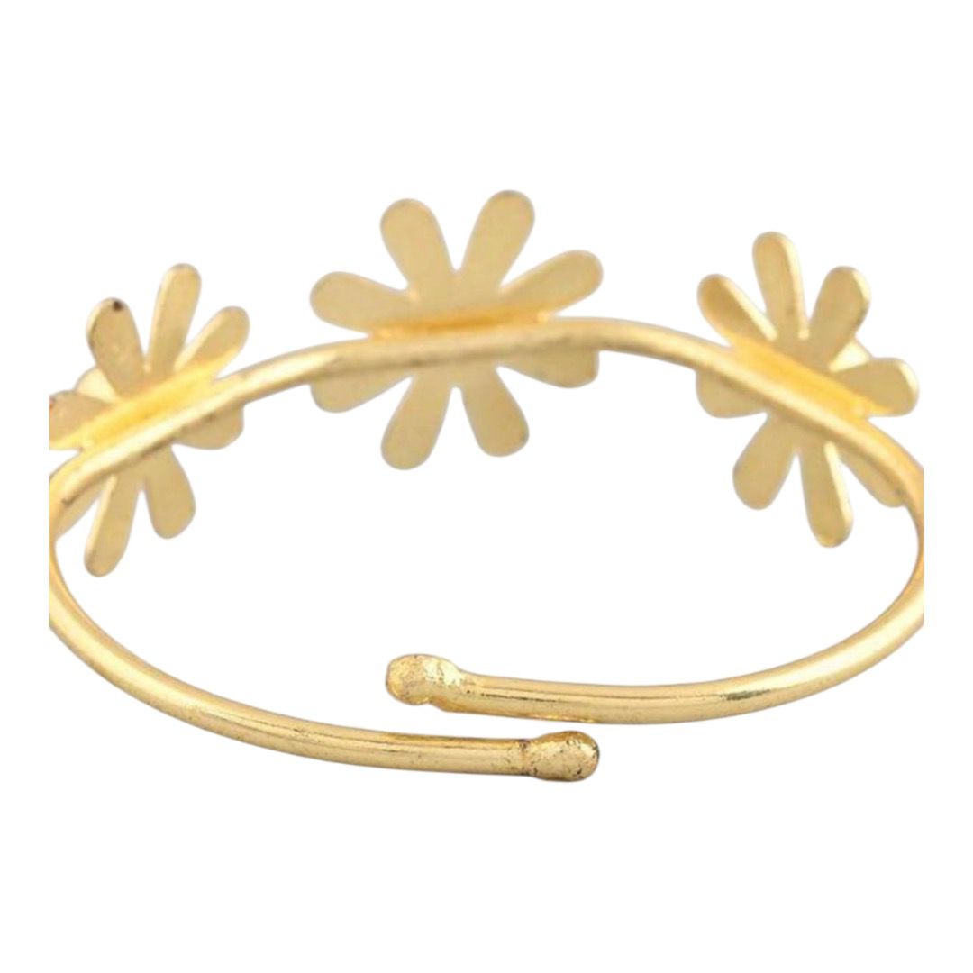 Classic Flower Bracelet