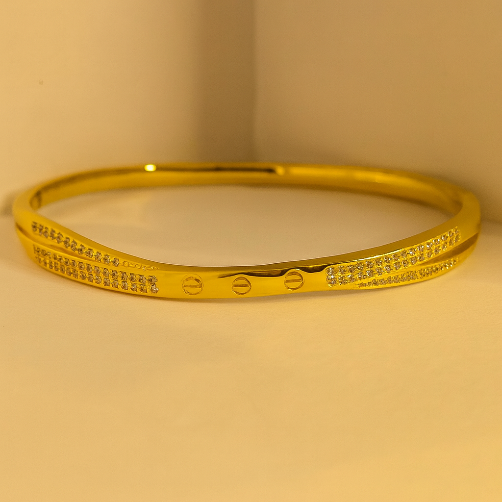 Celeste Spark Gold Bracelet