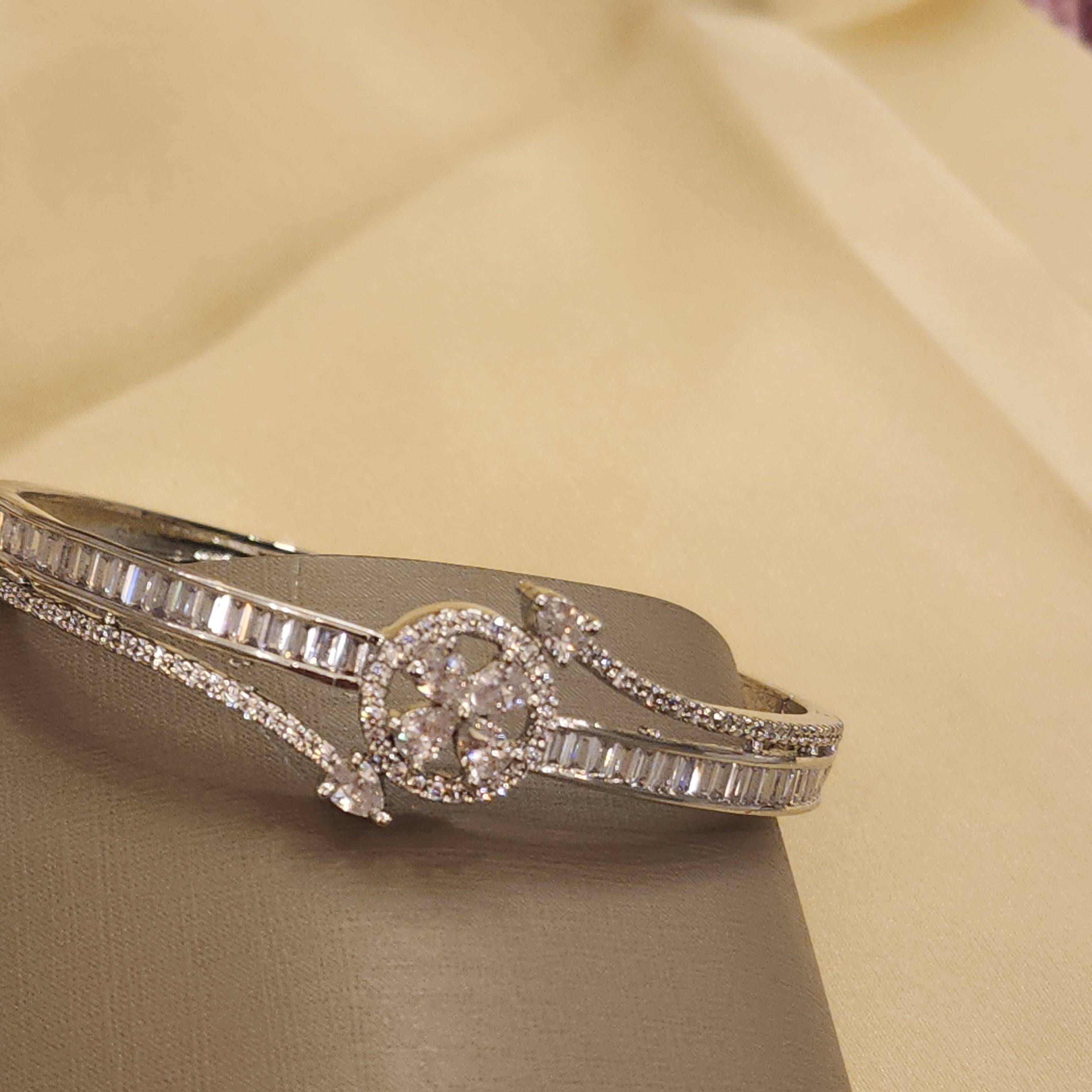 Diamond Halo