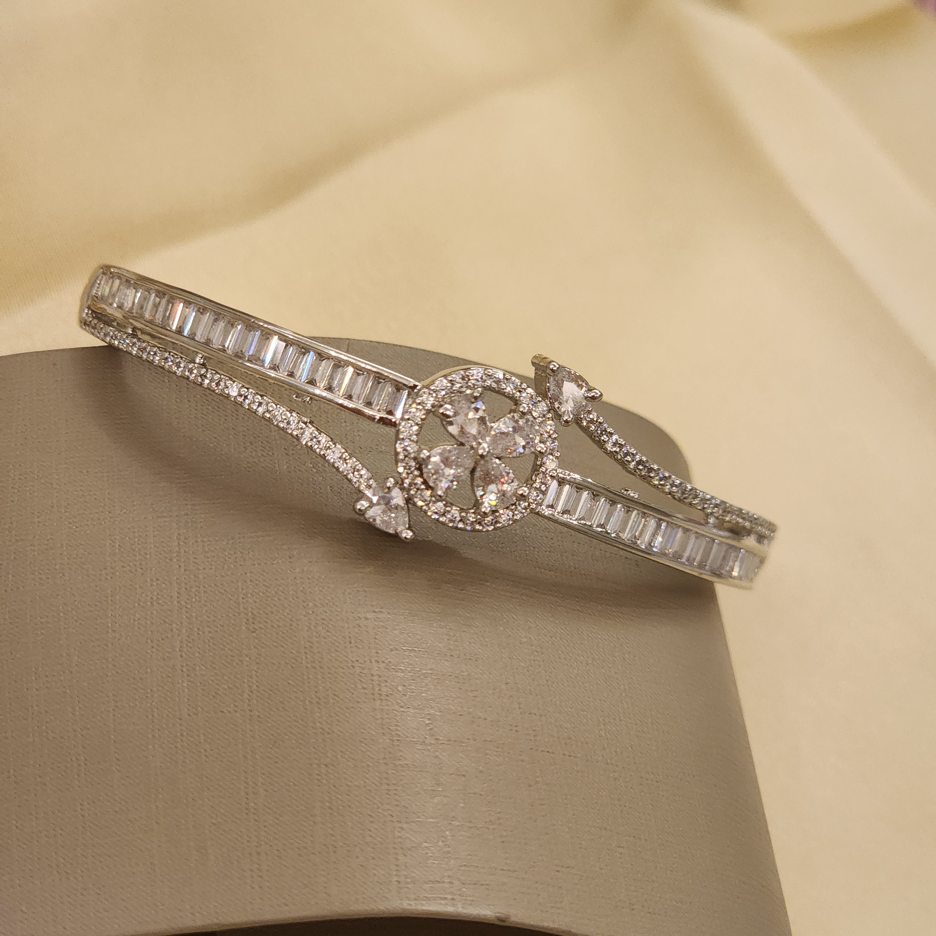 Diamond Halo