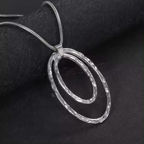 Geometric Ring