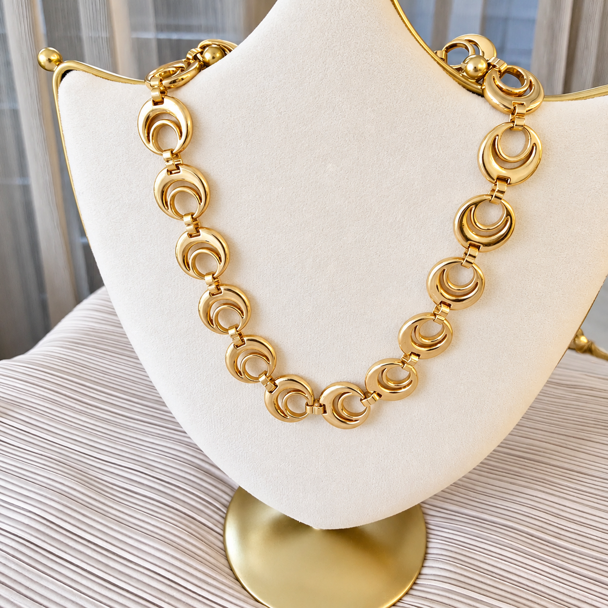Luna Link Gold Necklace