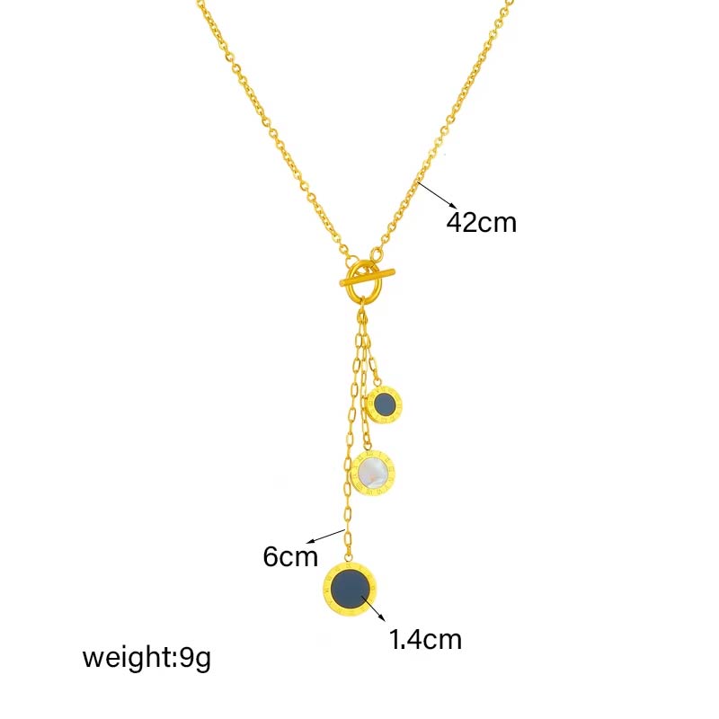 Roman Pendant