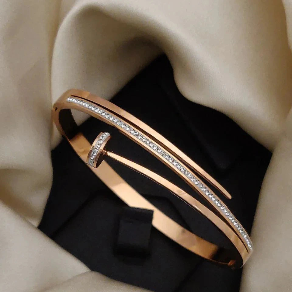Rose Gold Nail