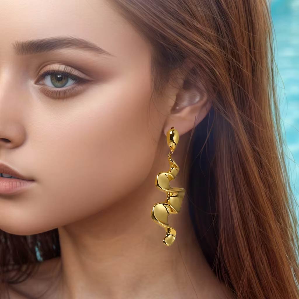 Wavy Danglers