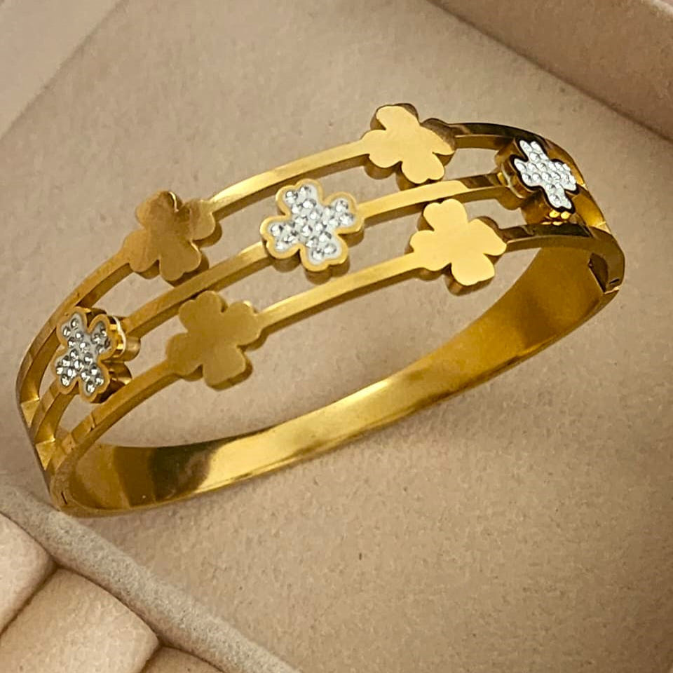 Seven Clover Bracelet